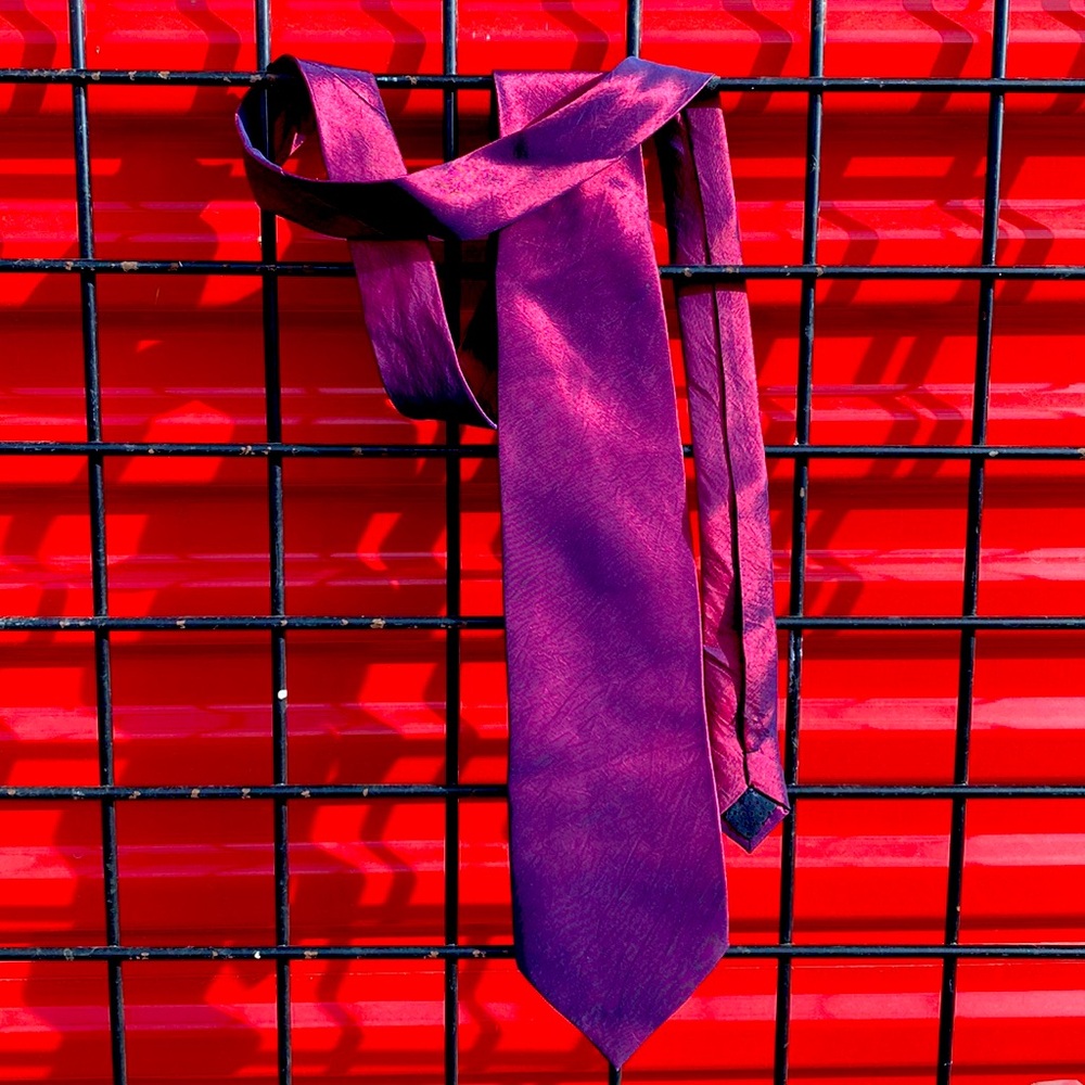 Thailand 100% silk tie